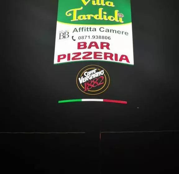 Hotelli Villa Tardioli