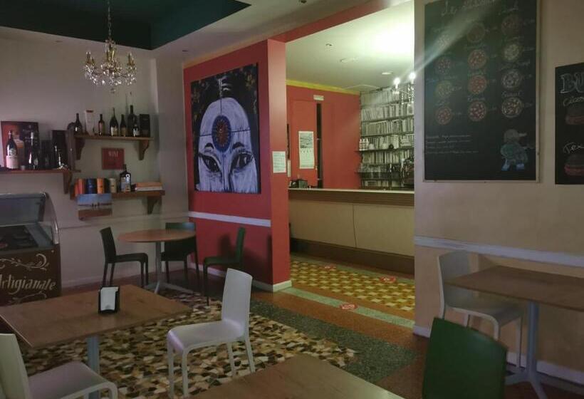 فندق Villa Tardioli