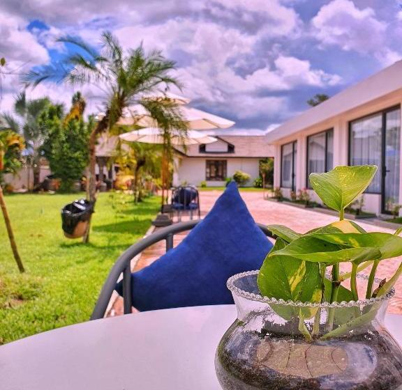 膳宿费 The Peace House Siem Reap