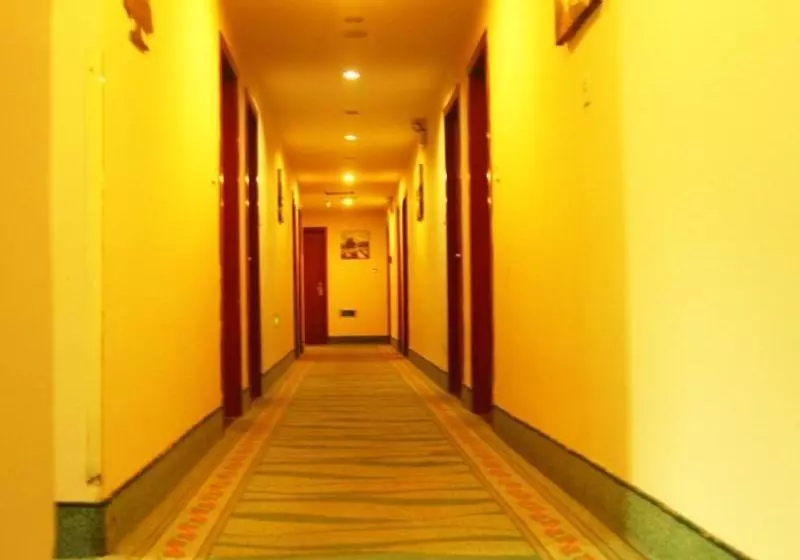 Greentree Inn Taizhou North Qingnian Road Hotel