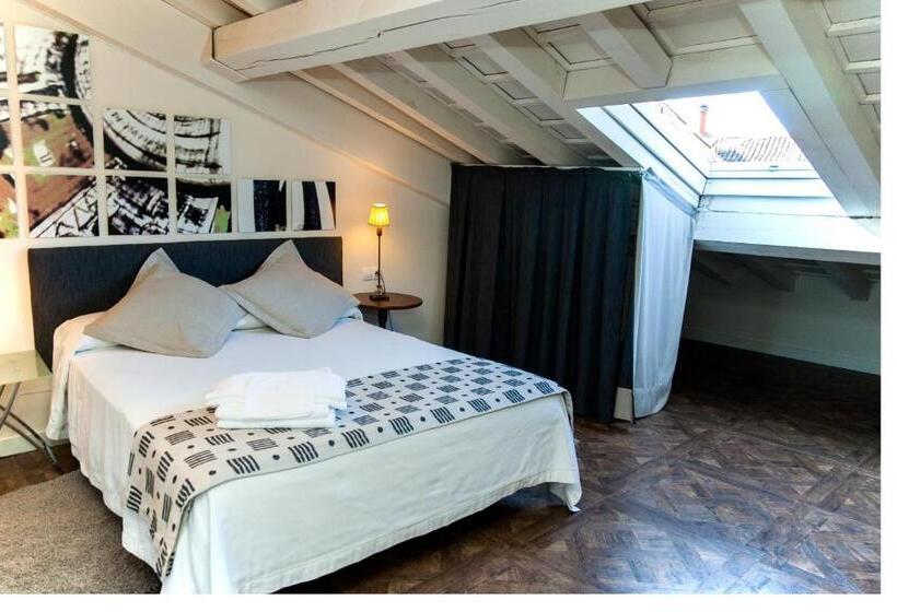 酒店 Abadía San Martín