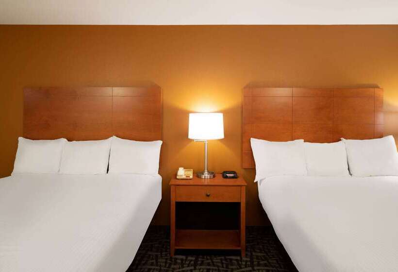 فندق Baymont By Wyndham Savannah South