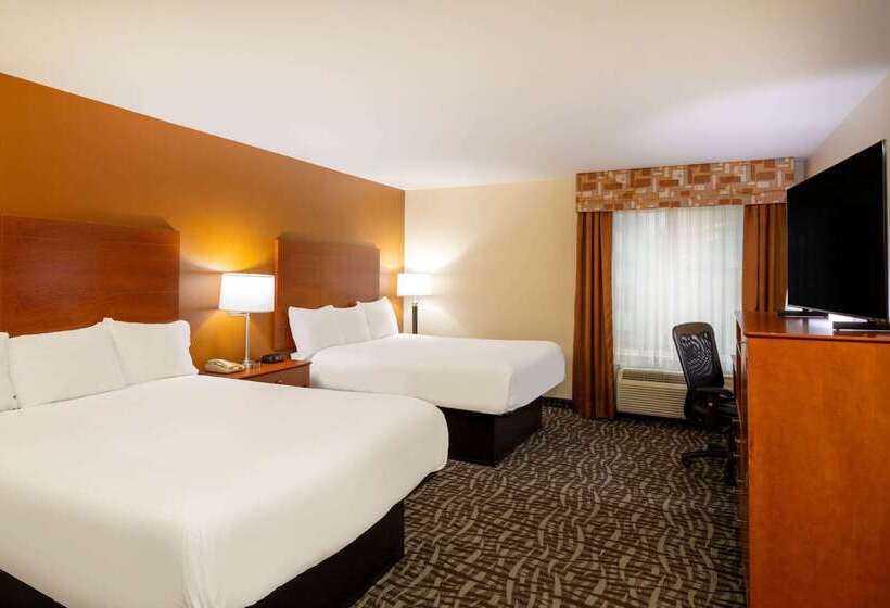 فندق Baymont By Wyndham Savannah South