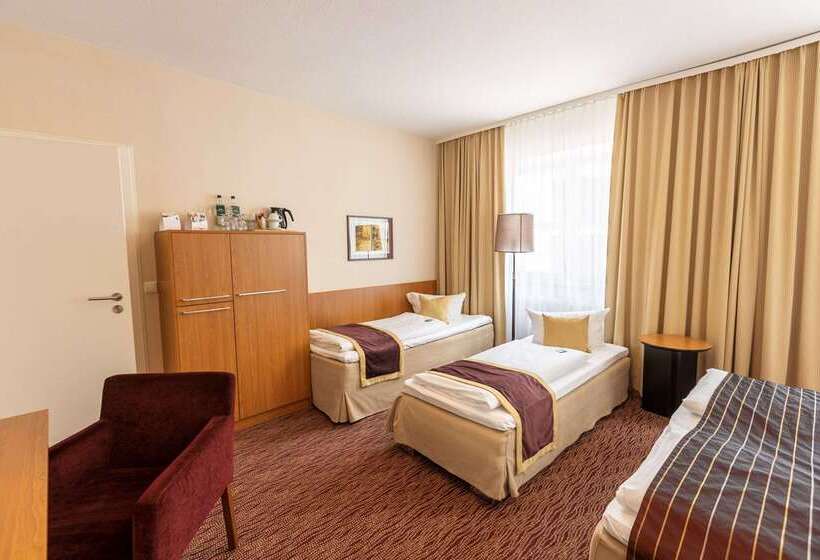 Comfort Hotel Tom Kyle