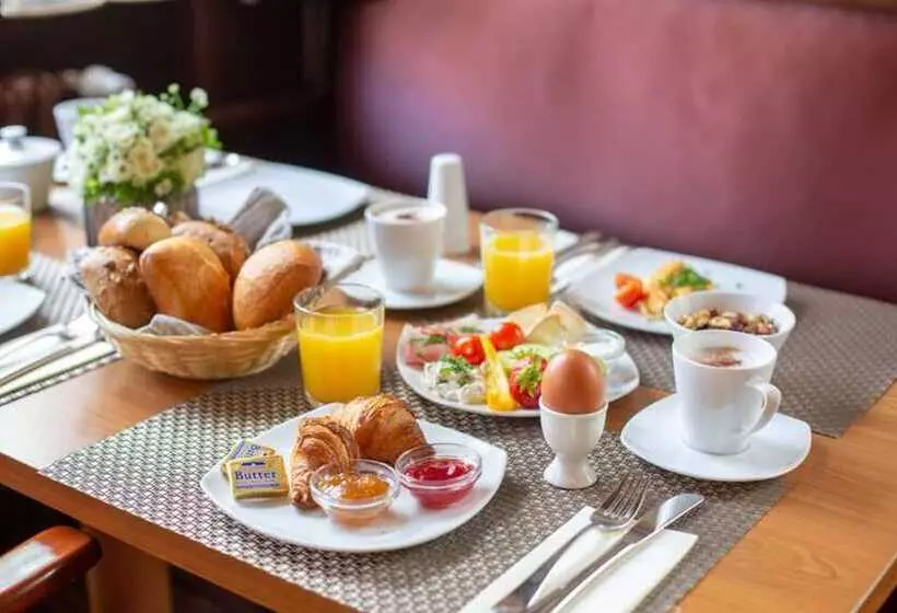 Comfort Hotel Tom Kyle