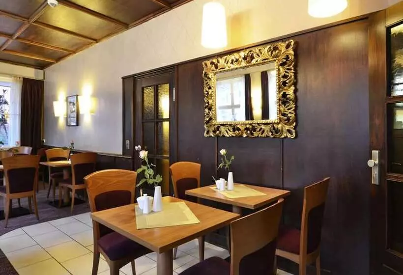 Comfort Hotel Tom Kyle