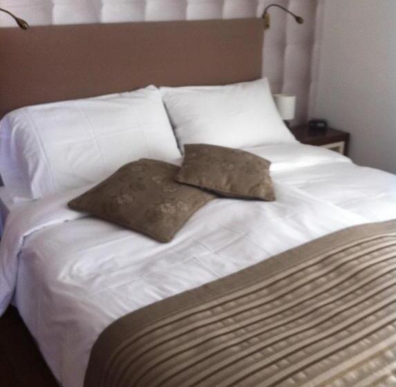 בית מלון כפרי De La Lande