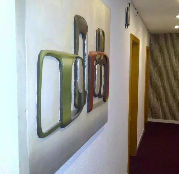 ホテル De La Lande