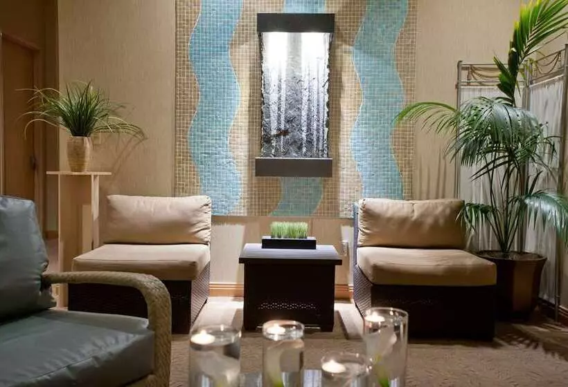 ホテル Embassy Suites By Hilton Charlotte Concord Golf Resort & Spa