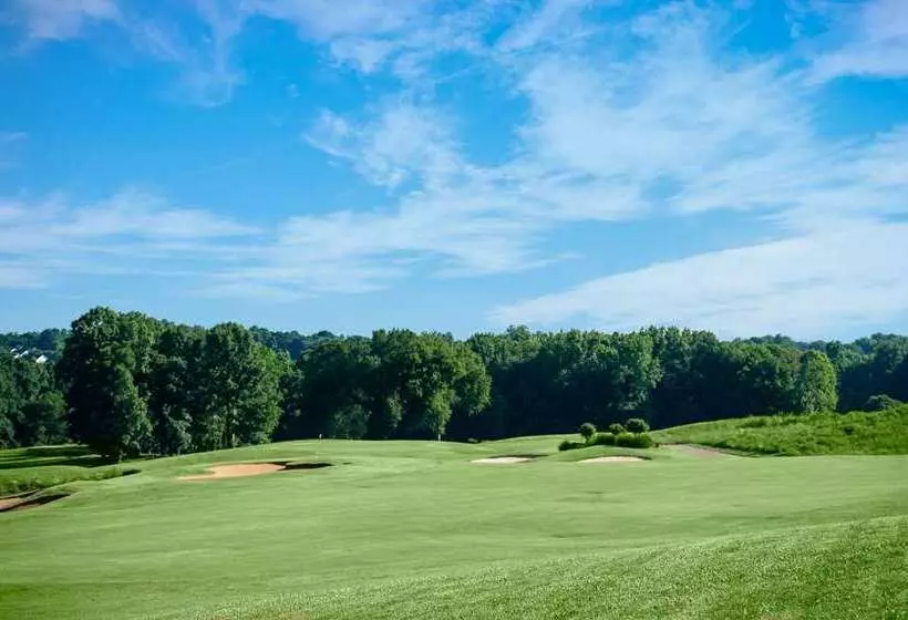 ホテル Embassy Suites By Hilton Charlotte Concord Golf Resort & Spa