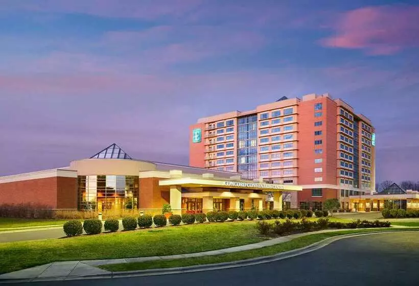 ホテル Embassy Suites By Hilton Charlotte Concord Golf Resort & Spa