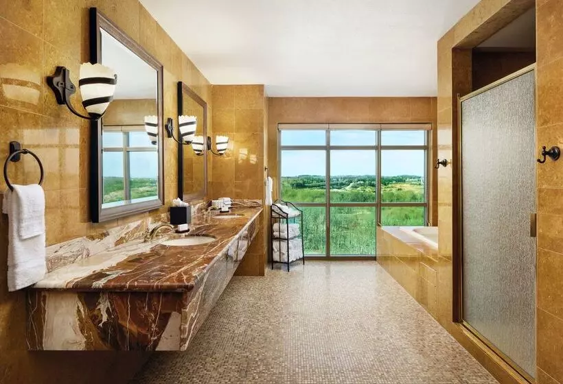 ホテル Embassy Suites By Hilton Charlotte Concord Golf Resort & Spa