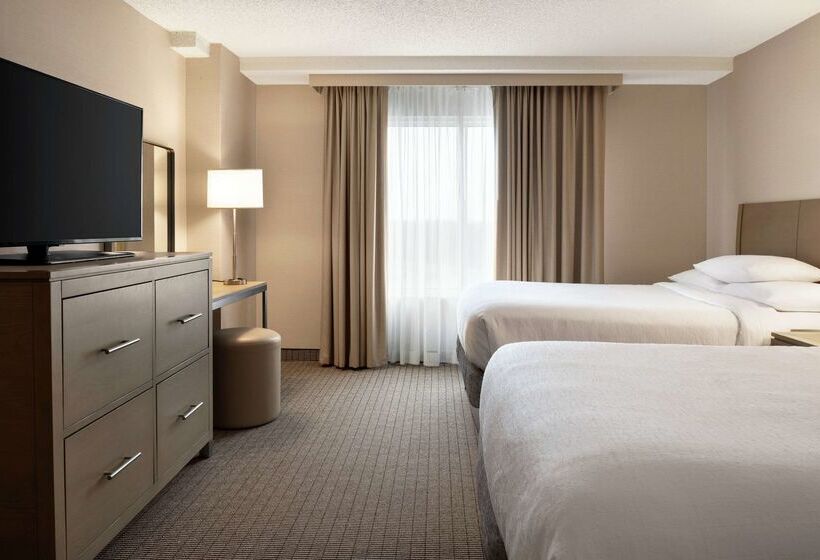 فندق Embassy Suites By Hilton Cleveland Rockside