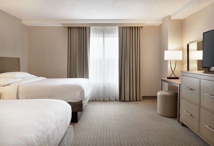 فندق Embassy Suites By Hilton Cleveland Rockside