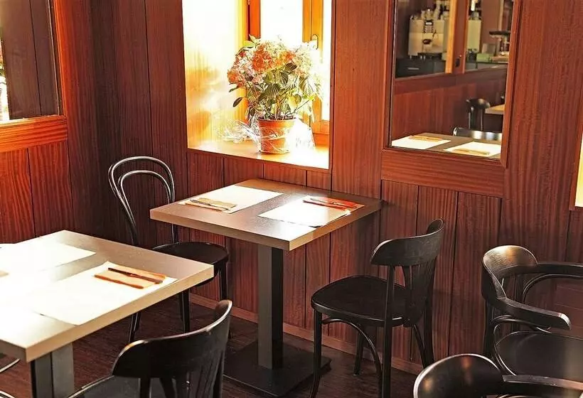 Отель Galion Hôtel & Restaurant