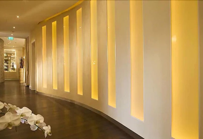 ホテル Gran Belveder & Ostsee Therme Resort & Spa