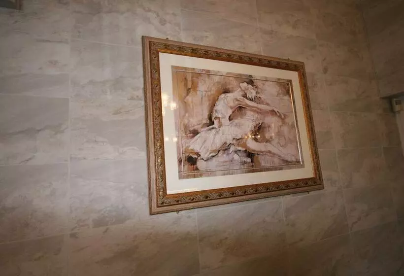 فندق Grange Moor