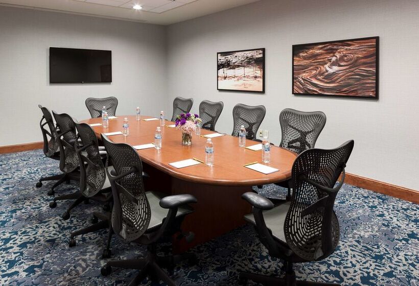 فندق Hilton Garden Inn Austin North