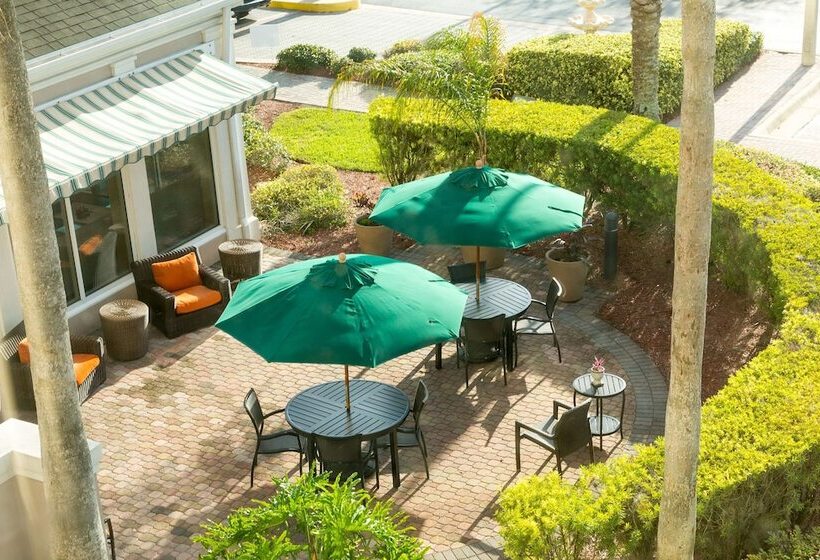Отель Hilton Garden Inn Daytona Beach Airport