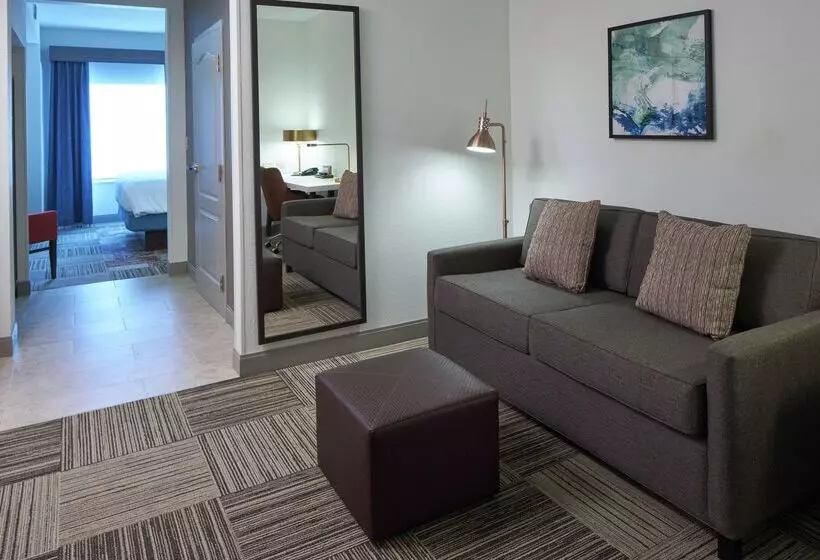 בית מלון כפרי Hilton Garden Inn Evansville