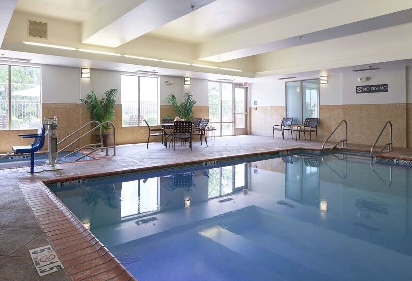 فندق Hilton Garden Inn Evansville