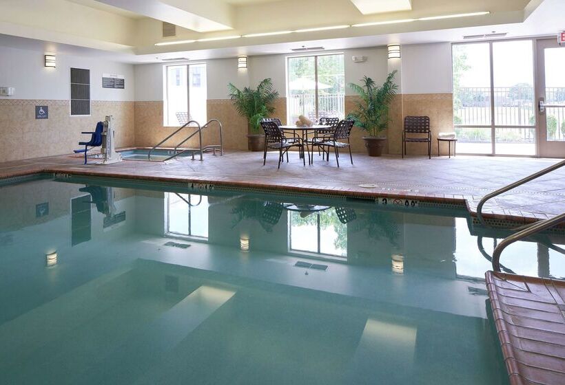 فندق Hilton Garden Inn Evansville