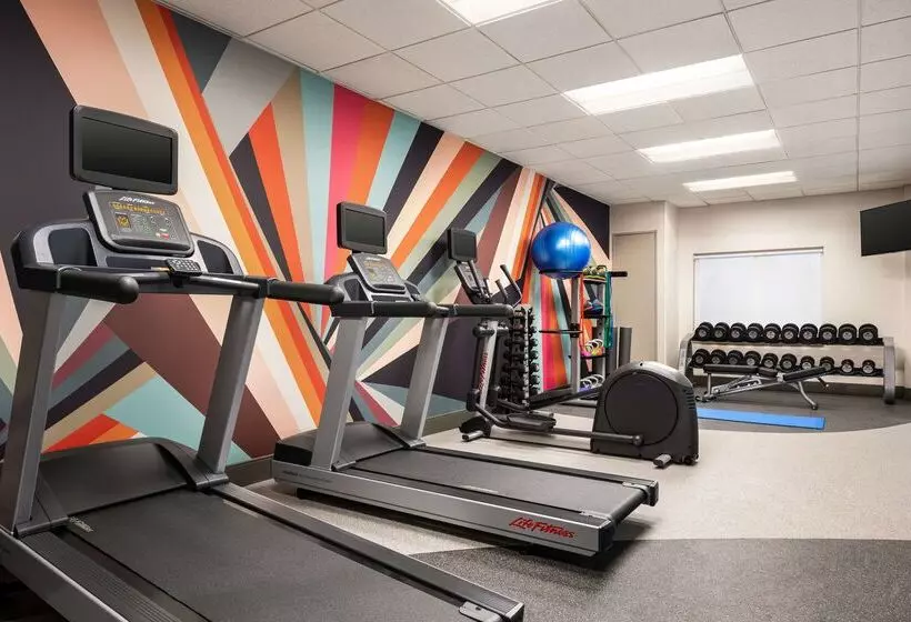 호텔 Hilton Garden Inn Fort Collins