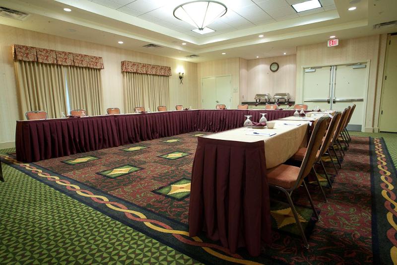 هتل Hilton Garden Inn Fort Collins