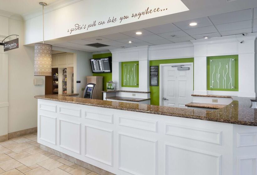 فندق Hilton Garden Inn Savannah Airport