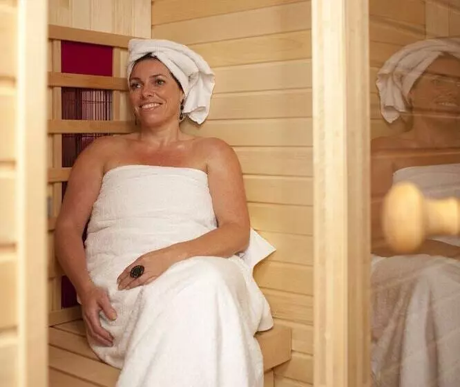 Отель Hof Van Putten