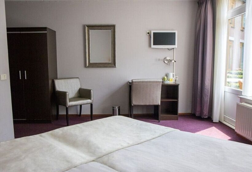 בית מלון כפרי Hof Van Putten