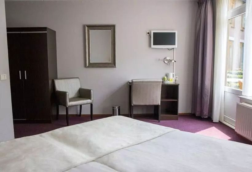 Отель Hof Van Putten