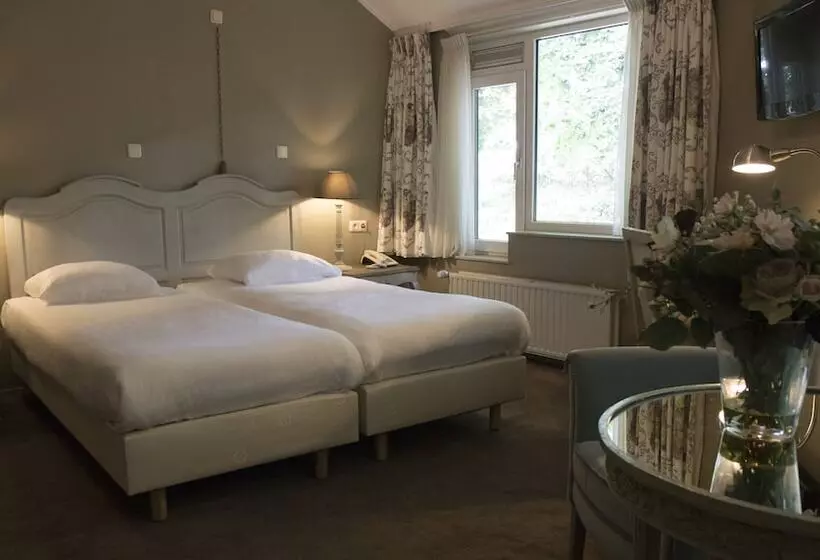 Отель Hof Van Putten