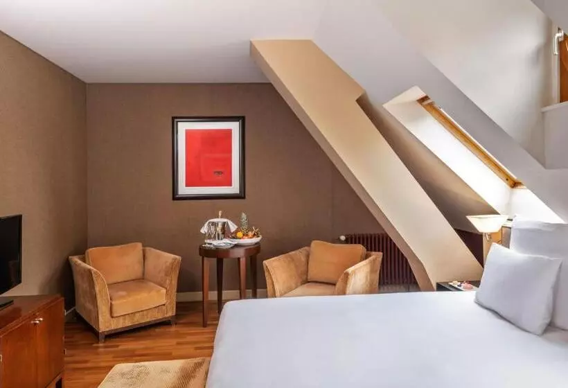 هتل Hôtel Résidence Parc Des Eaux Vives