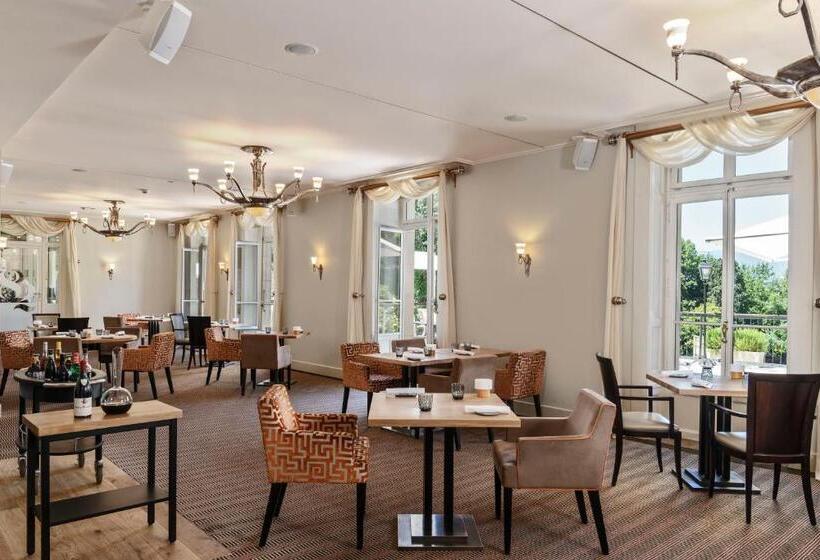 هتل Hôtel Résidence Parc Des Eaux Vives