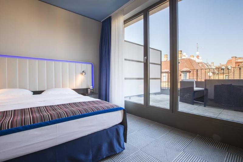 Отель Park Inn By Radisson Stuttgart