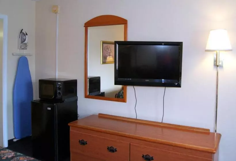 فندق Red Carpet Inn   Natchez