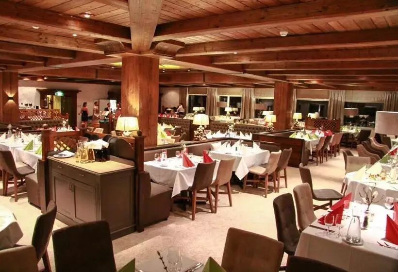 هتل Robinson Arosa   Adults Only