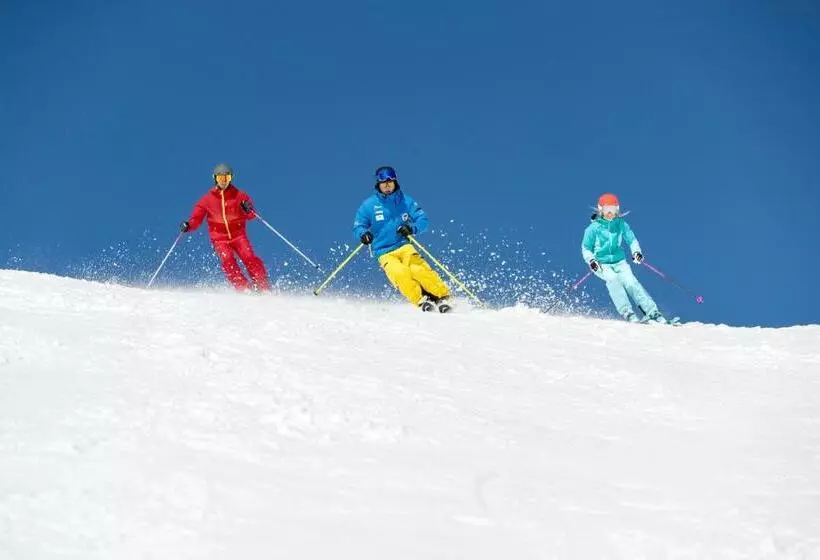 هتل Robinson Arosa   Adults Only