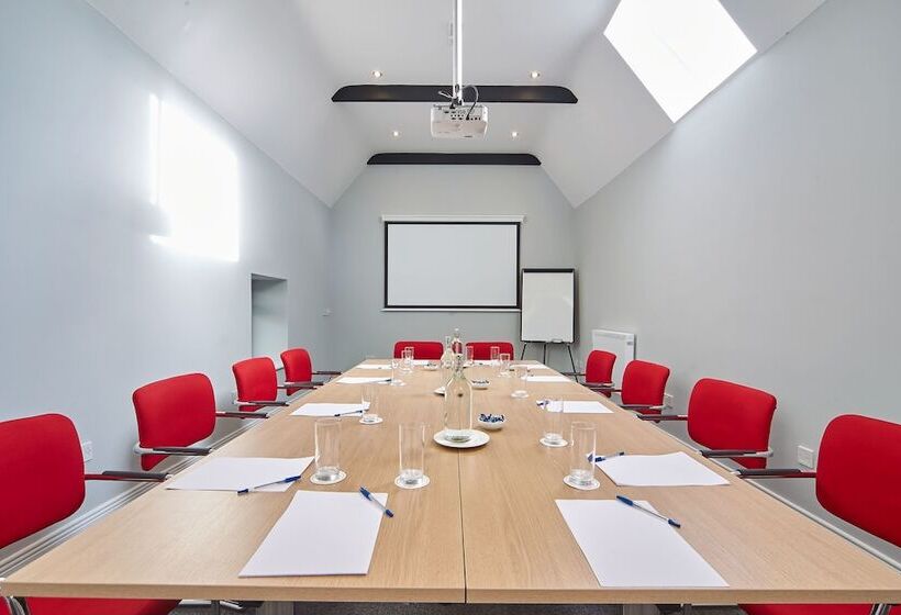 בית מלון כפרי The Farmers Kitchen