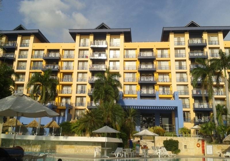 هتل Zuana Beach Resort