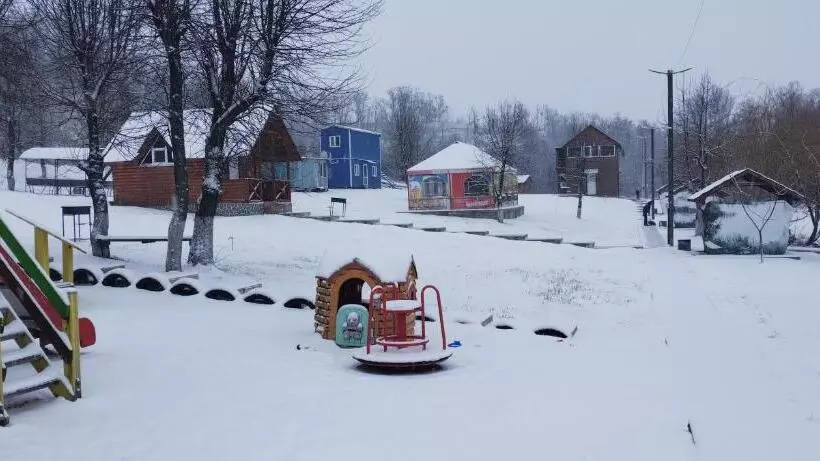 Retkeilymaja шафран