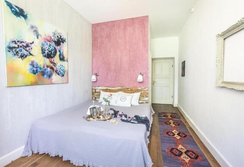 酒店 Babérliget Kúria Adults Only