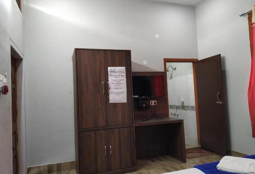 Отель Bagori Resort Best Holiday Resort In Kaziranga