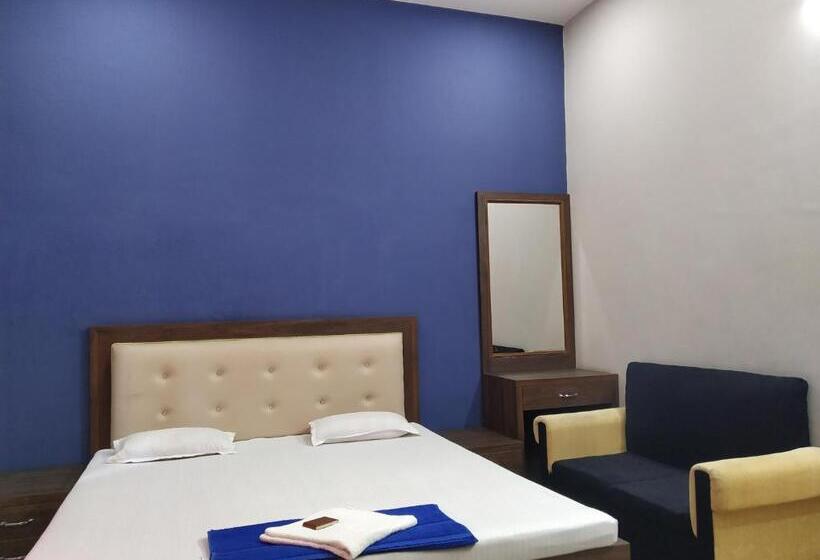 Отель Bagori Resort Best Holiday Resort In Kaziranga