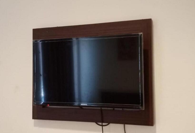 فندق Fidelia Homestay Palu Mitra Reddoorz