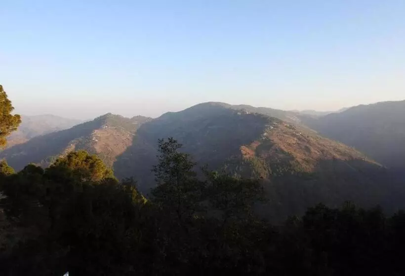 هتل Hinval Valley View Kandakhal