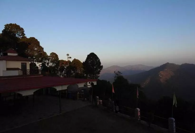 هتل Hinval Valley View Kandakhal