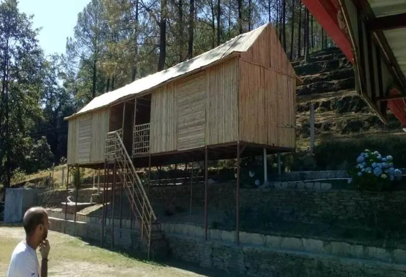 هتل Hinval Valley View Kandakhal