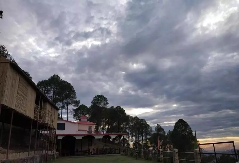 هتل Hinval Valley View Kandakhal